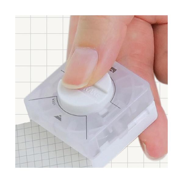 他サイト： サンスター 文房具 見出しパンチ ツメカケ S4139291　フチを取ってノートや手帳のインデックス作成の商品画像