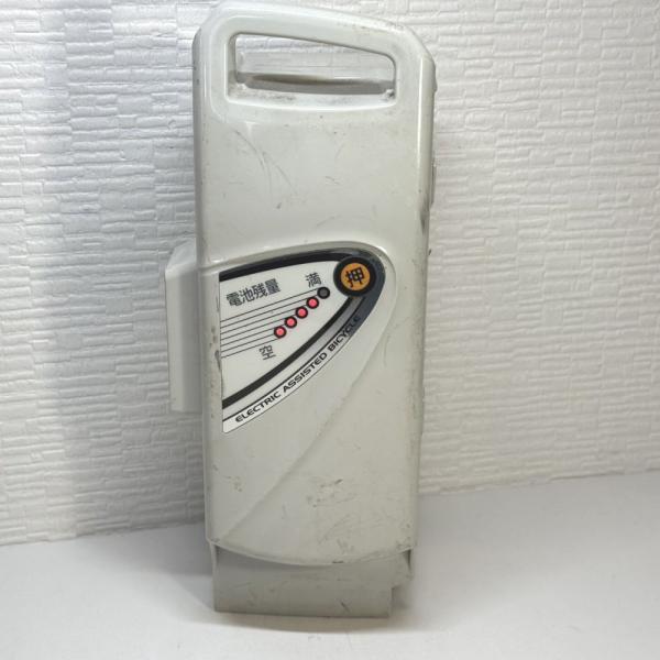 「商品状態」こちらは【長押し4点灯】の中古品になります。 使用に伴う傷・汚れ・ダメージは多少ございますが、問題なくご使用いただけます。 付属品は写真に写っているものが全てになります。 ご注文後、丁寧に梱包し速やかに発送致します。Amazon...