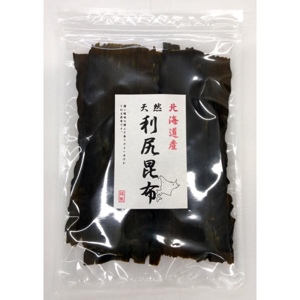 ★羅臼昆布・真昆布と比べると幅が狭く、硬い昆布です。★出汁は清澄で香りの高い出汁が取れます。★京都懐石や和食用の出汁に広く使われ、お吸い物やうどん、湯豆腐などの料理に合った出汁がとれます。