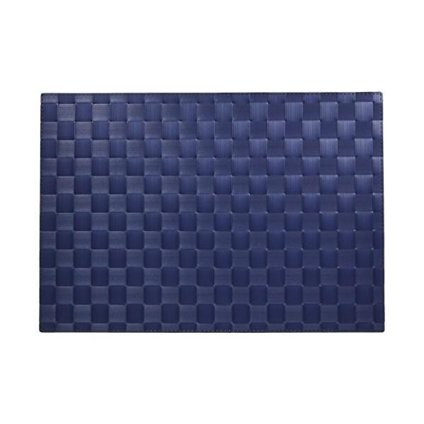 水や汚れに強く、こぼしてもすぐに拭き取れ、水洗いもOK！●ポリプロピレンで出来ているから、水や汚れに強く、こぼしてもサッと拭きとれます。●豊富なカラーバリエーションですので、お好みのお色でテーブルコーディネイトをお楽しみ下さい。サイズ : ...