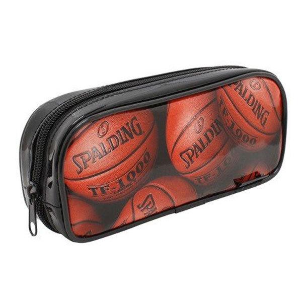 プリントペンケース オレンジ 22AW07 SPALDING スポルディング ペントレー バスケ 部活 練習 バスケットボール・オレンジ色のバスケボールがプリントされた、SPALDINGバスケットボール柄ペンケース・ブラック基調の落ち着いた...