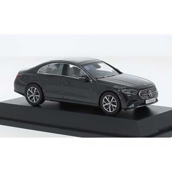 Mercedes Benz E Class (W214) 2024 グラファイトグレイ B66961116