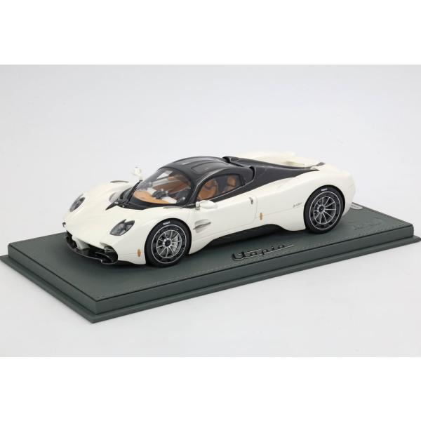 未使用 BBR モデル 1/18 パガーニ Utopia ミニカー 限定品 予約】Pagani Utopia パールホワイト ボディ＆ブレーキ/ BBR 1/18 30台