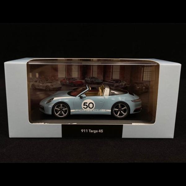 Porscheポルシェ 911 Targa Heritage 4S Type 992 n° 50 Meissen Blue