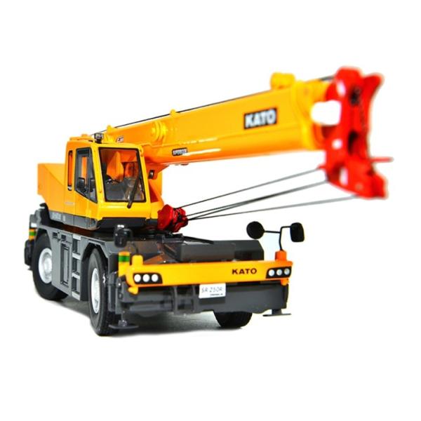KATO SR250Ri 1/50ミニチュア Amazon.co.jp: KATO SR-250Ri ラフテレーンクレーン 1 50 建機