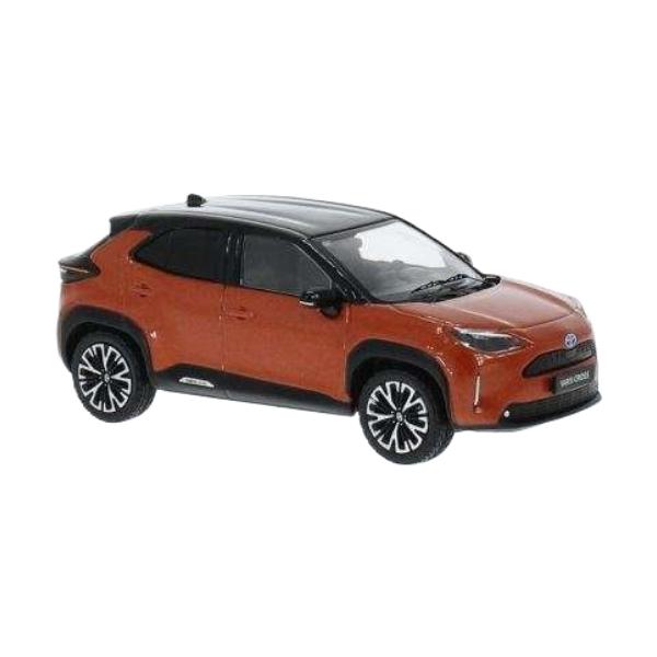 YARIS CROSS 1/43スケールミニカー Toyota Yaris Cross 2022 メタリック / IXO 1/43 ミニカー : バスク