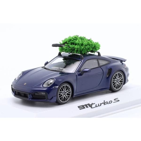 Porsche 911 992 Turbo S クリスマスエディション クリスマスツリー付き ディーラーモデル MINICHAMPS/43 ミニカー