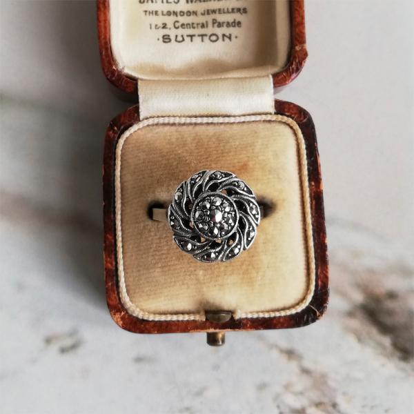 フレンチシルバー マーカサイトのリング : BAU ANTIQUES - 通販 