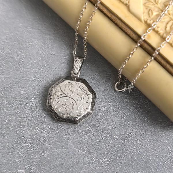スターリングシルバー ボタニカル オクタゴン ロケット ペンダント