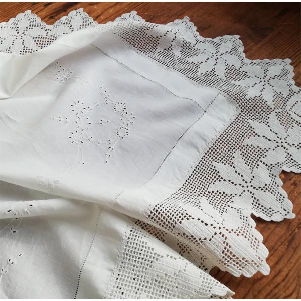 アンティークイギリス ドローンワークサバレース刺繍＆三つ葉の