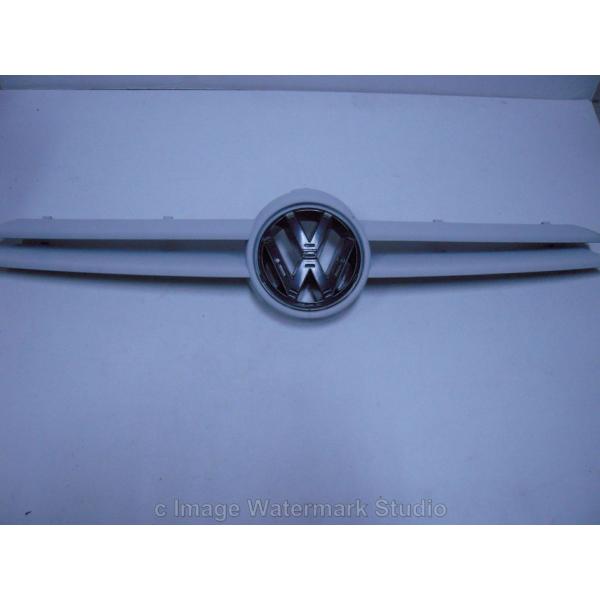 フォルクスワーゲン（Volkswagen） VW ゴルフ4 フロントグリル