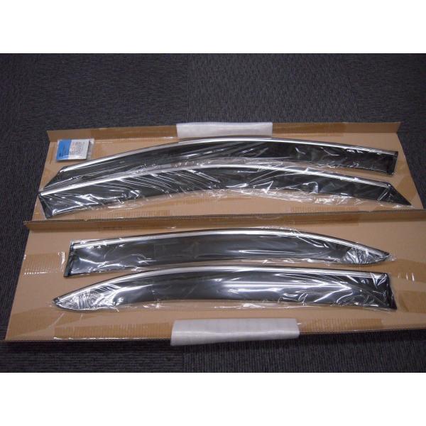 Mercedes-Benz ベンツ CクラスW205 セダン用 純正アクセサリー