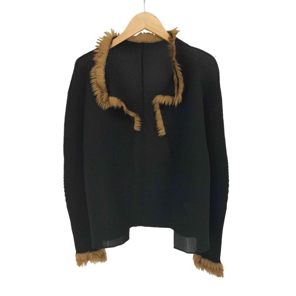 ME BY ISSEY MIYAKE カーディガン　 キリン様 ISSEY MIYAKE me(イッセイミヤケミー) ファー付きプリーツカーディガン