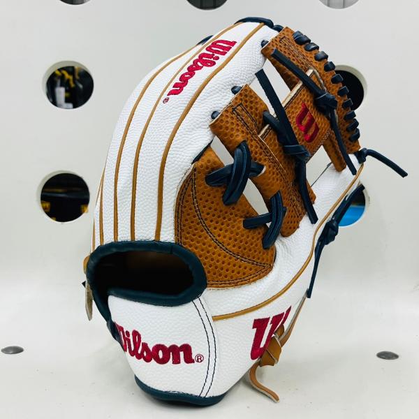 Wilson 【特殊な捕球面でエラー激減!?】 ウイルソン Wilson Wilson 【特殊な捕球面でエラー激減!?】 ウイルソン Wilson