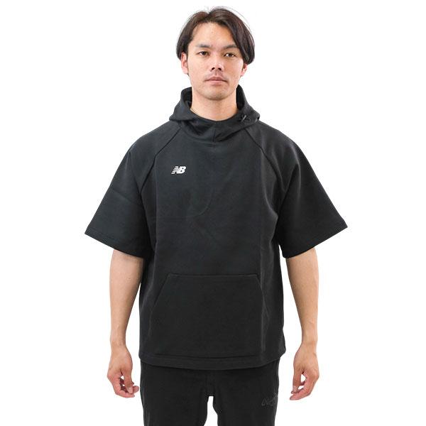 BPショートスリーブダブルニットパーカー。                    ■肌寒い春先や秋口、気温が低いナイトゲームの前のウォーミングアップタイムにベースレイヤーの上に着用するウエア。心地よい温かさでフィールディング練習やバッティン...