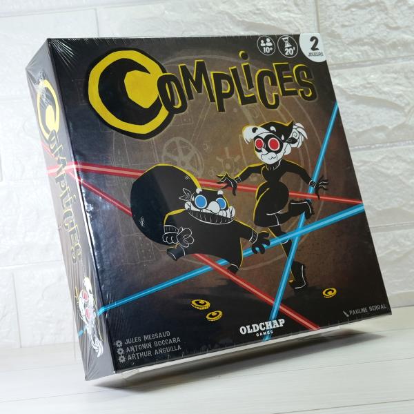 コンプリセス / Complices