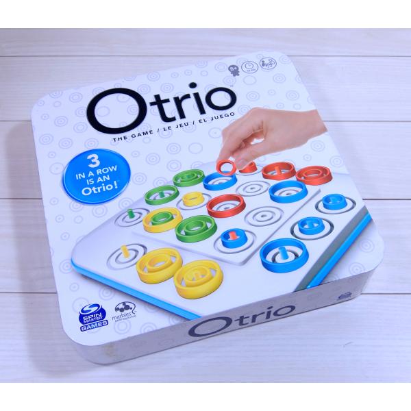 デザイナー: Brady Peterson原題： Otrioメーカー: Spin Master言語: English, French, German, Spanishプレイ人数: 2~4人対象年齢: 8歳~プレイ時間目安: 10分※日本語説...