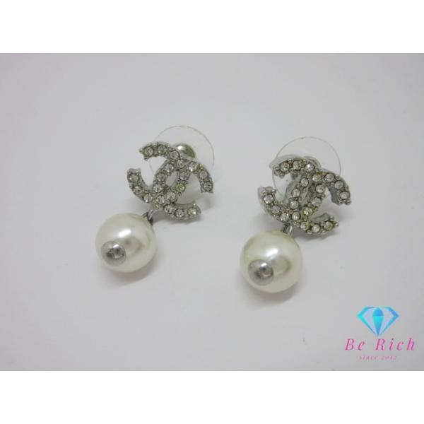 CHANEL CCロゴ スタッド ピアス パール シャネル レアモデル 美品 楽天市場】CHANEL シャネル ピアス ABG690 B22496 レディース ココ