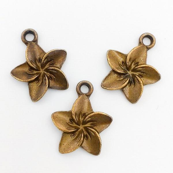 ハワイアンジュエリーK10YG プルメリア&タヒチアンパールチャーム ハワイアンジュエリーK10YG プルメリア&タヒチアンパールチャーム