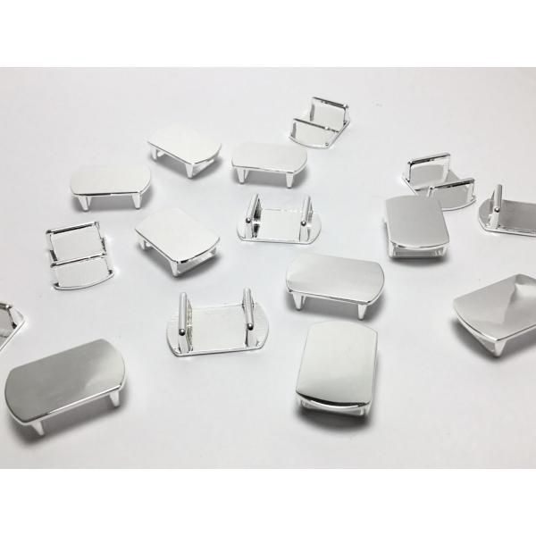 貼付け部が広めのオーバルタイプの帯留めです。定番。台座表面が平らになっており、デコも簡単。全体サイズ:16.5mm×26mm　通し穴内径：4.5mm×13mm数量：5個セット帯締め 帯止め 着物 クリップ 空枠,アクセサリー ハンドメイド ...