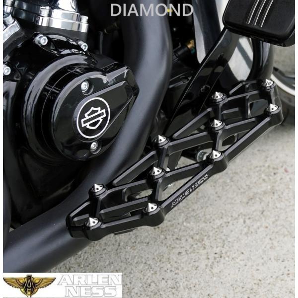 ARLEN NESS・DIAMOND・ドライバー フロアボード・ブラック　410-053　1621-1213　ハーレー