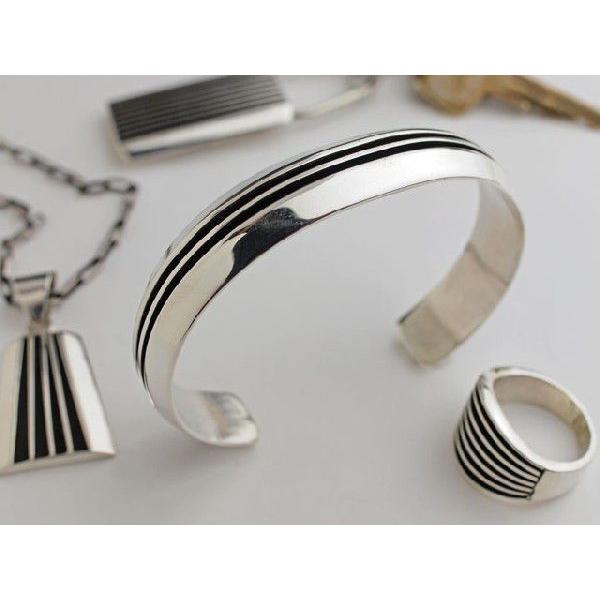 ナバホFrancis Jones フランシスジョーンズエッジプレートブレスレット e030ff36295671990113f284ecc3dd