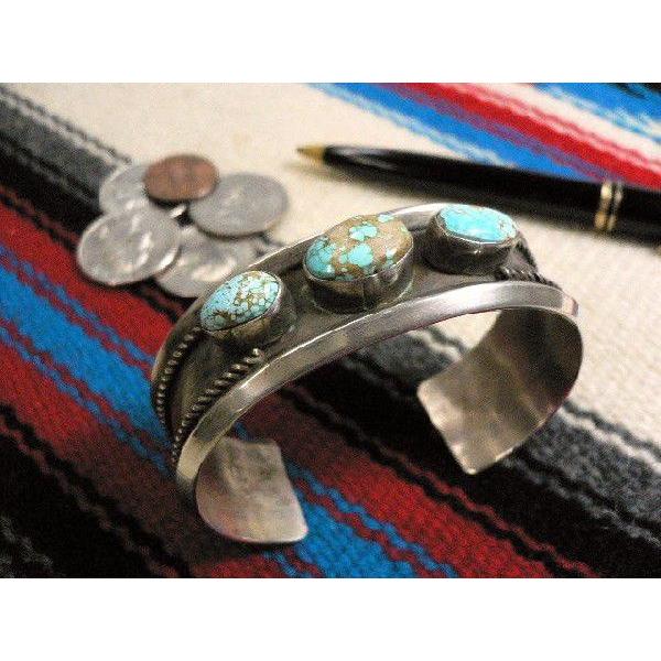 NAVAJO【ナバホ族】作 ナチュラルターコイズバングル ハンドメイド