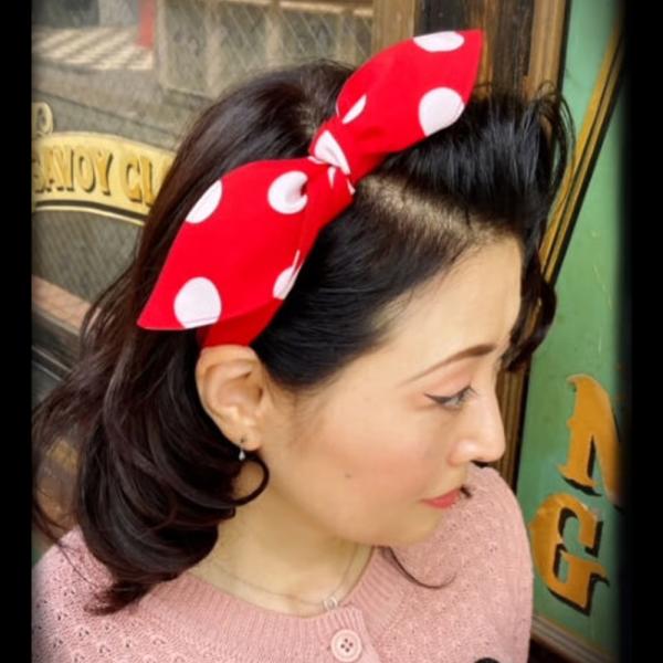 ビジュー装飾レッドヘアバンド Jennifer Ouellette ストローブレード ヘアバンド(レッド