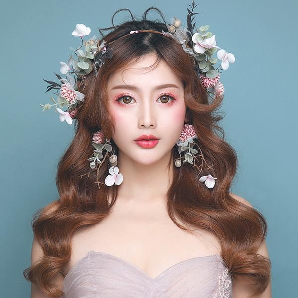 花冠ティアラ ウエディング 花冠 花かんむり ヘアアクセサリー 結婚式 ヘッドアクセ 花輪 森ガール 写真撮り 撮影 演奏会 挙式 パーティ花びらsp1699 Sp1699 Sun Day 通販 Yahoo ショッピング