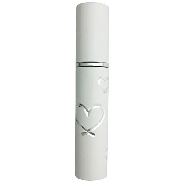 本体のガラスビンを金属ケースで包み込んだ携帯アトマイザー。メタルポンプを使用。大人向けのファッション性あふれるラインナップです、台座のない円筒のケースには底窓があり、香水残量がわかります。高さ : 78mm外径 : 15mm容量 : 3.5...