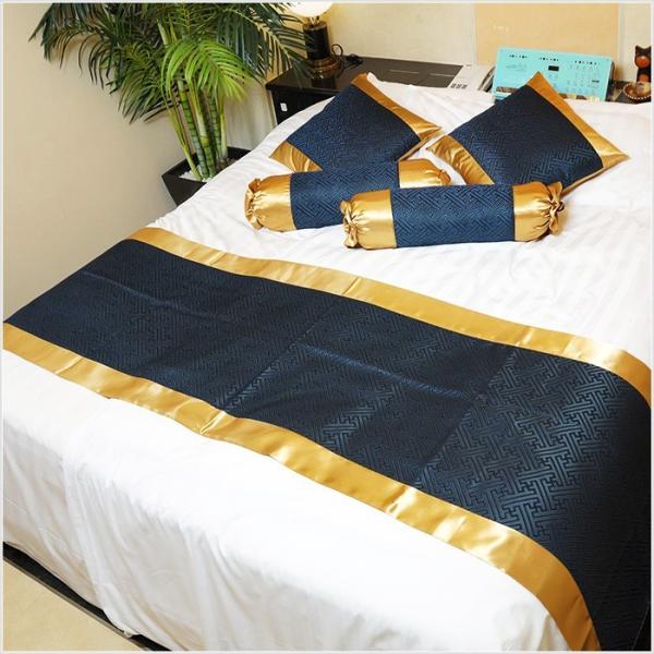 紫色とベージュ　ベッドランナー４枚 Amazon.co.jp: ベッドランナー ピンク ベッドの足用 ベルベット