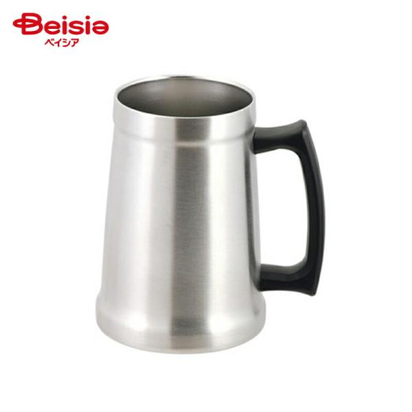 ●ステンレス真空断熱構造により、外気へ熱が伝わりにくく、飲み物の温かさ・冷たさを長時間キープ●500mlの缶にちょうど良いサイズ！●握りやすいハンドルの形状です。●結露しにくくコースターも必要ありません。●熱い飲みものを入れても、外側は熱く...