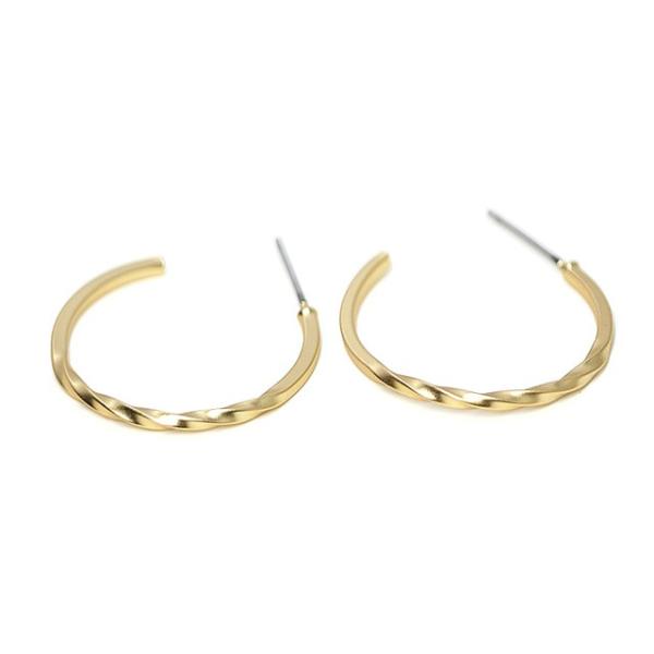 y1yAz`^cI22mmn[tcCXgT[N`}bhS[ht[vsAX