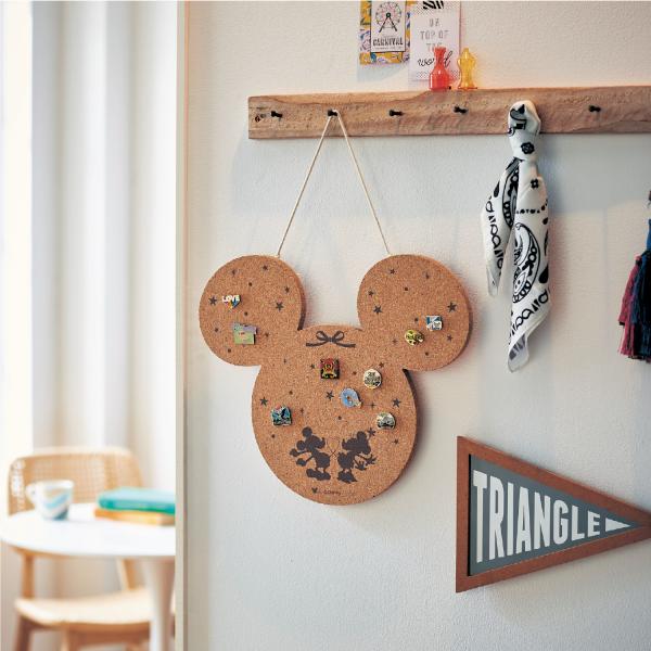 Disney（ディズニー） コルクボード 収納ボード ピンバッジ バッジ