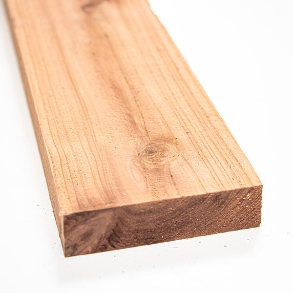 [Release date: December 26, 2025]【貫板(ぬきいた)】国産杉：巾90x厚24x長910mm貫板は巾6〜9cm、厚9mm〜1.5cm程度の板で、屋根の棟鈑金の中に入っている屋根を鈑金や垂木とつなげる材になります...