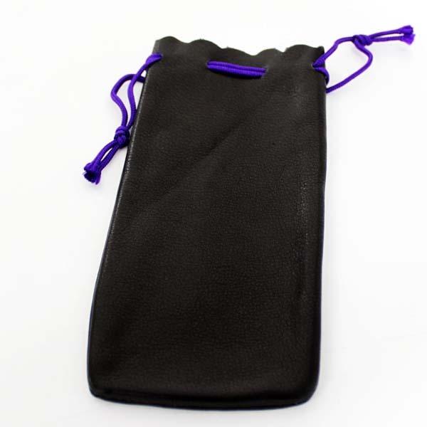   F ӃP[XP{[ UT  PQO