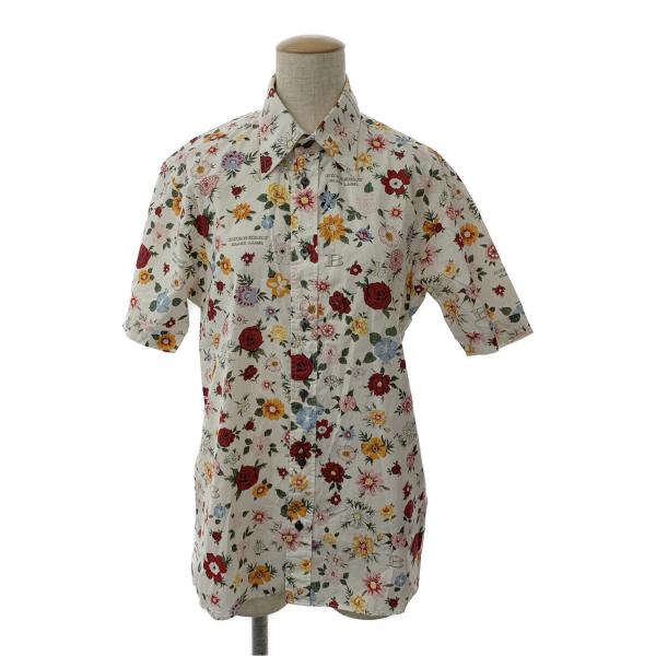 【専用】バーバリーブラックレーベル ホワイトジャケット&花柄アロハ 専用】バーバリーブラックレーベル ホワイトジャケット&花柄