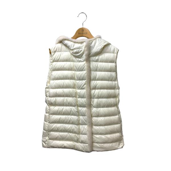 モンクレール BEURRE GILET F10931B10501 C0357 ダウンベスト 00 