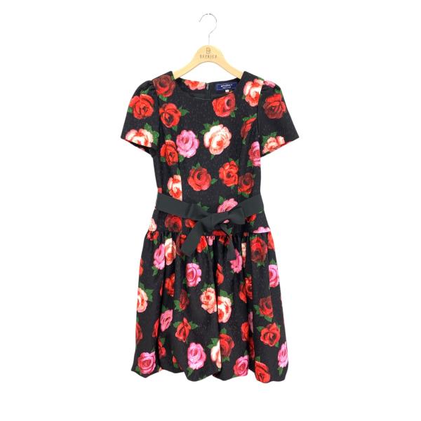 エムズグレイシー未使用バラが浮かんだようなワンピース40 エムズグレイシー 721568 ワンピース 40 ブラック ローズモチーフ