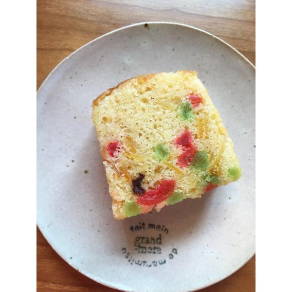 たっぷりのスライスオレンジ レーズンなどのドライフルーツが入ったしっとり食感のオレンジケーキ Buyee Servicio De Proxy Japones Buyee Compra En Japon