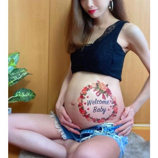 「私たちのところに来てくれた大切な天使」その感謝と待ち遠しい思いをマタニティフォトにして残しませんか。ご自宅で簡単にボディペイントシールを使っておしゃれなマタニティフォトが撮れます。台紙の大きさは縦横21cmです。安心安全の素材を使用してお...