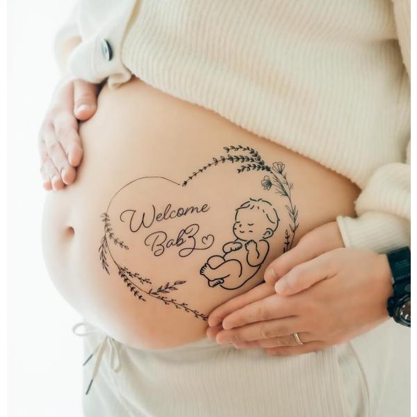 「私たちのところに来てくれた大切な天使」その感謝と待ち遠しい思いをマタニティフォトにして残しませんか。ご自宅で簡単にボディペイントシールを使っておしゃれなマタニティフォトが撮れます。台紙の大きさは縦横21cmです。安心安全の素材を使用してお...