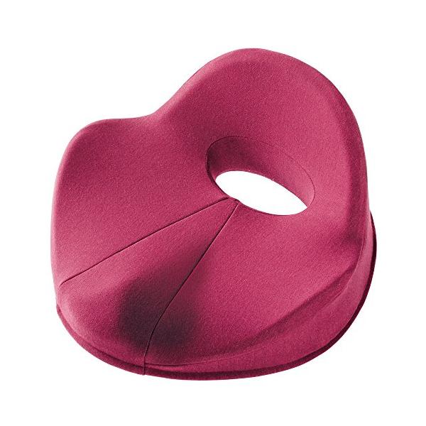 【ご購入後の当店からの連絡はご登録のメールアドレスに通知いたします。必ずご確認ください】仙骨を立てて座ることができる姿勢サポートクッション。骨盤が安定し背骨のS字カーブが自然に保たれます。[心身共に健やかな生活]仙律クッションの前傾が仙骨を...