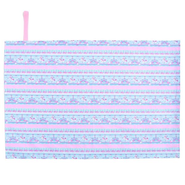 【ご購入後の当店からの連絡はご登録のメールアドレスに通知いたします。必ずご確認ください】【商品概要】一人用の90cm×60cmサイズ。運動会などに最適な1人用レジャーシート。両面ともしなやかな撥水素材で水や汚れもサッと拭くだけ。レジャーシー...