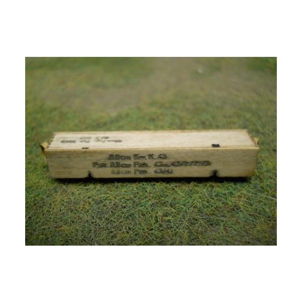 【ご購入後の当店からの連絡はご登録のメールアドレスに通知いたします。必ずご確認ください】本体サイズ:完成時サイズ高 5.3mm。横 35mm。奥 6.2mm。組み立て、塗装が必要なキット。別途、工具、塗料等が必要。