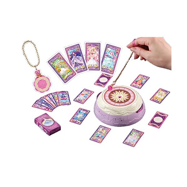 【ご購入後の当店からの連絡はご登録のメールアドレスに通知いたします。必ずご確認ください】【商品概要】対象年齢：6歳以上タロット占いが手軽に楽しめます！占いブック、タロットカード付き。恋、友情、勉強、人気、スポーツの占いができます。占った後に...