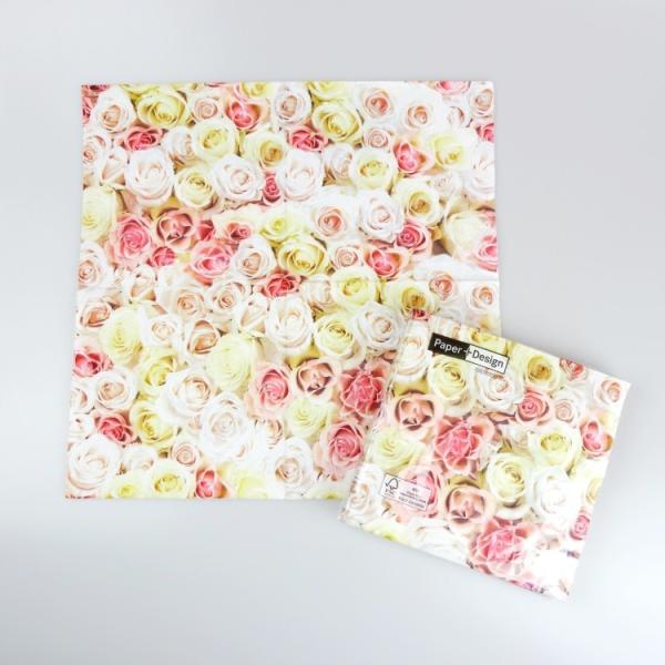 POPでカラフルなものから、シックなデザインまで幅広く楽しめるPAPER+DESIGN。日常使いから、ホームパーティやピクニックのお供などにも。デコパージュにも最適！食卓が楽しく彩ります。33×33cm ローズ花束 PD200340■店内在...