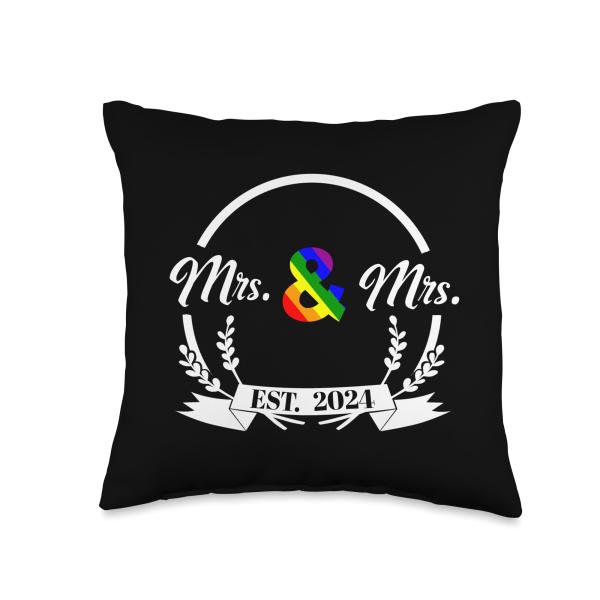 Newlywed Lesbian Wedding Mrs. and Mrs. Est 2024 Throw Pillow
