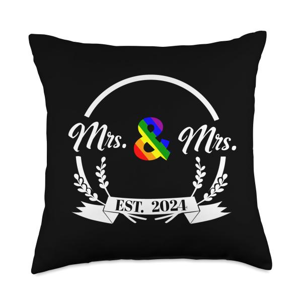 Newlywed Lesbian Wedding Mrs. and Mrs. Est 2024 Throw Pillow