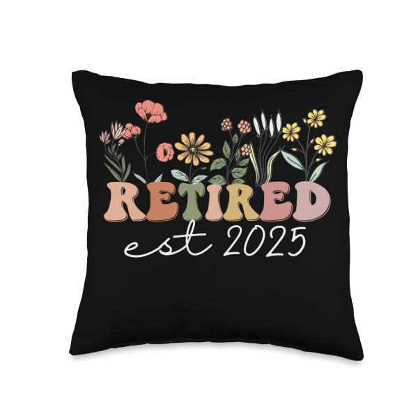 Retired 2025 Funny Retirement Tees For Women 2025 Wildflower Throw Pillow
